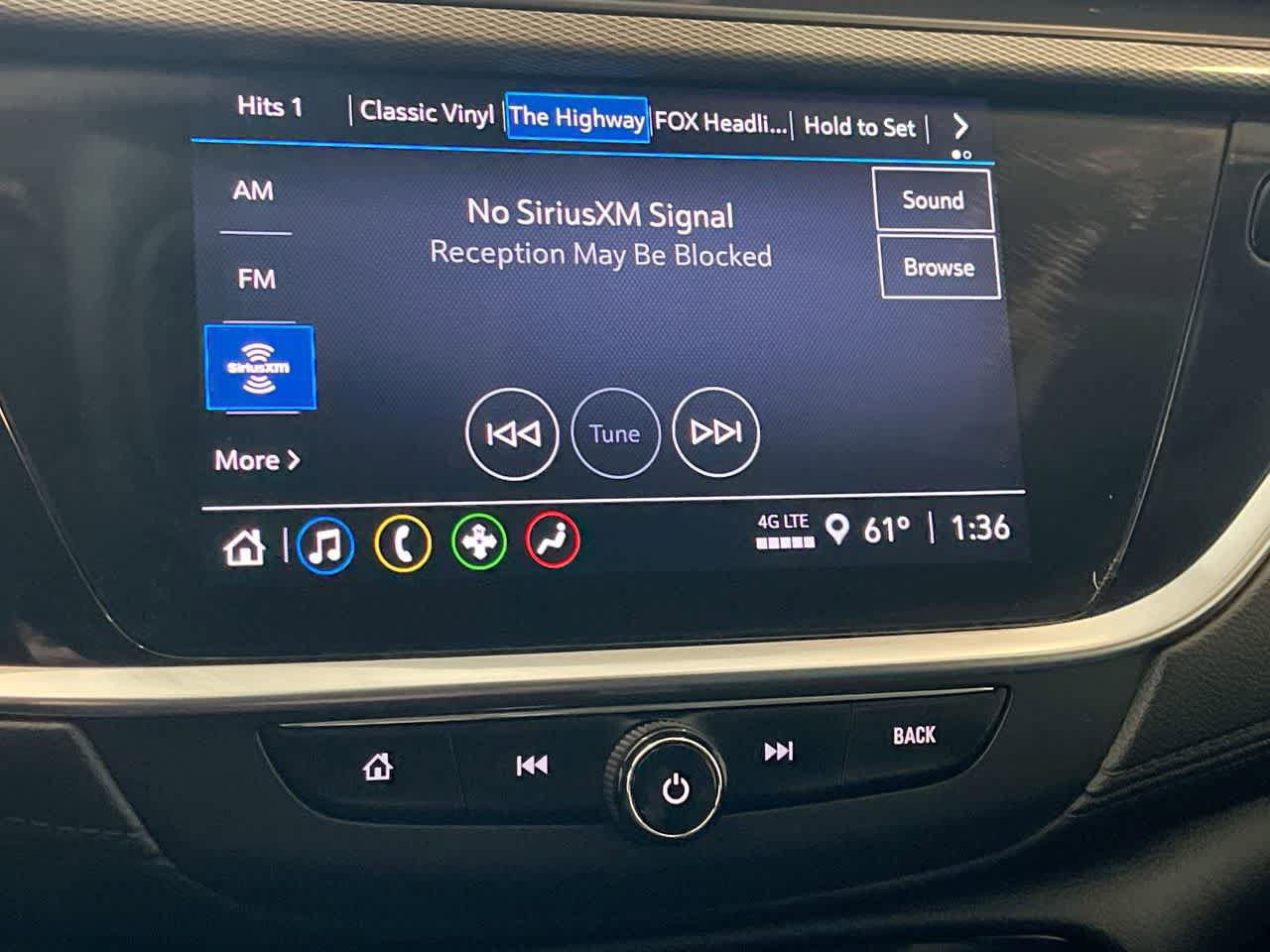 Used 2022 Buick Encore GX Select AWD/4WD image 16