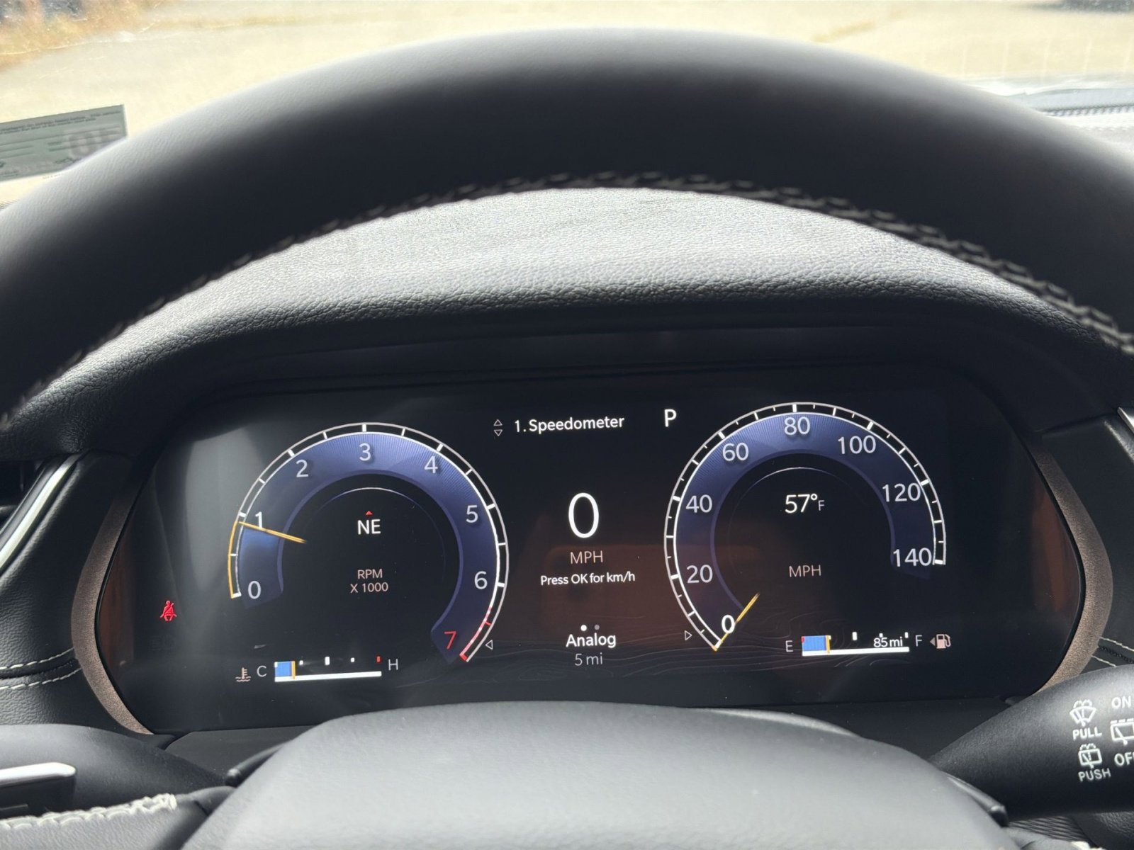 New 2025 Jeep Grand Cherokee Laredo image 17