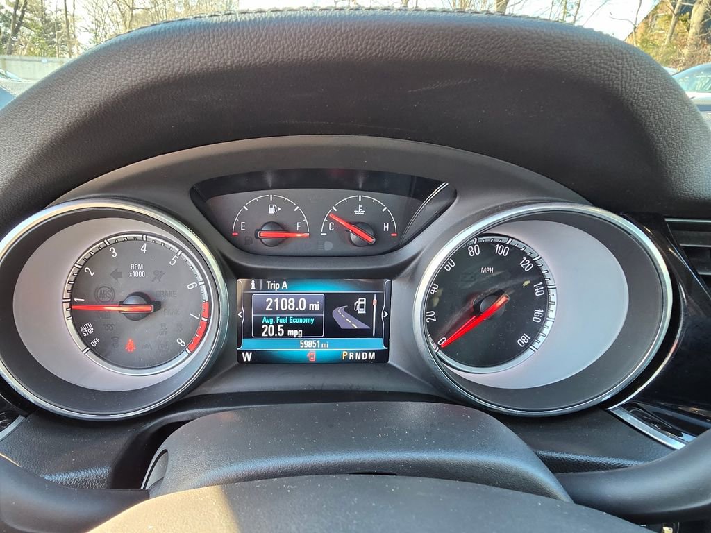 Used 2018 Buick Regal Essence w/ Driver Confidence Package #1 image 19