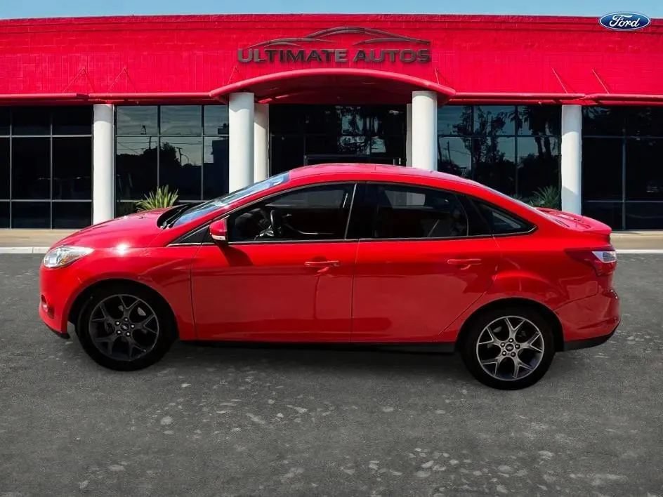 Used 2013 Ford Focus SE FWD image 7