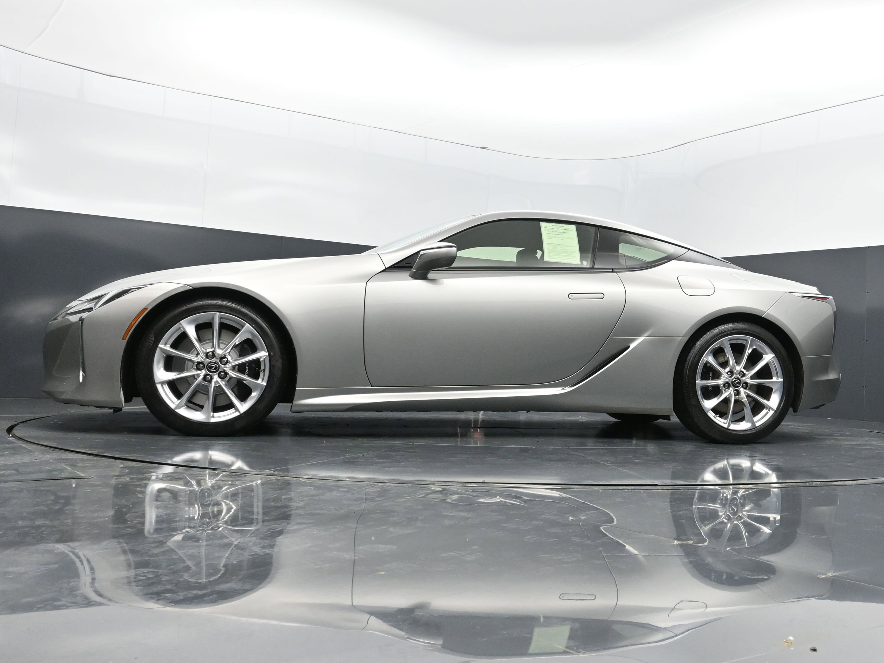 Used 2018 Lexus LC 500 Coupe w/ Touring Package image 30