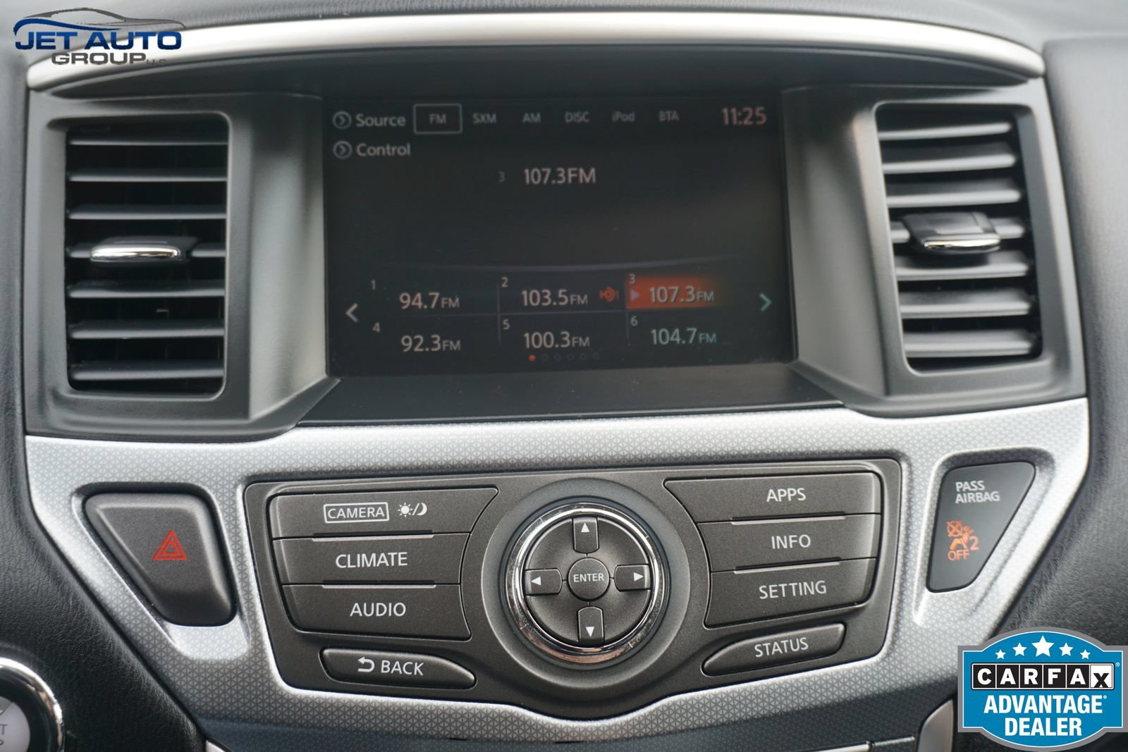 Used 2017 Nissan Pathfinder SL w/ Trailer Tow Package AWD/4WD image 35