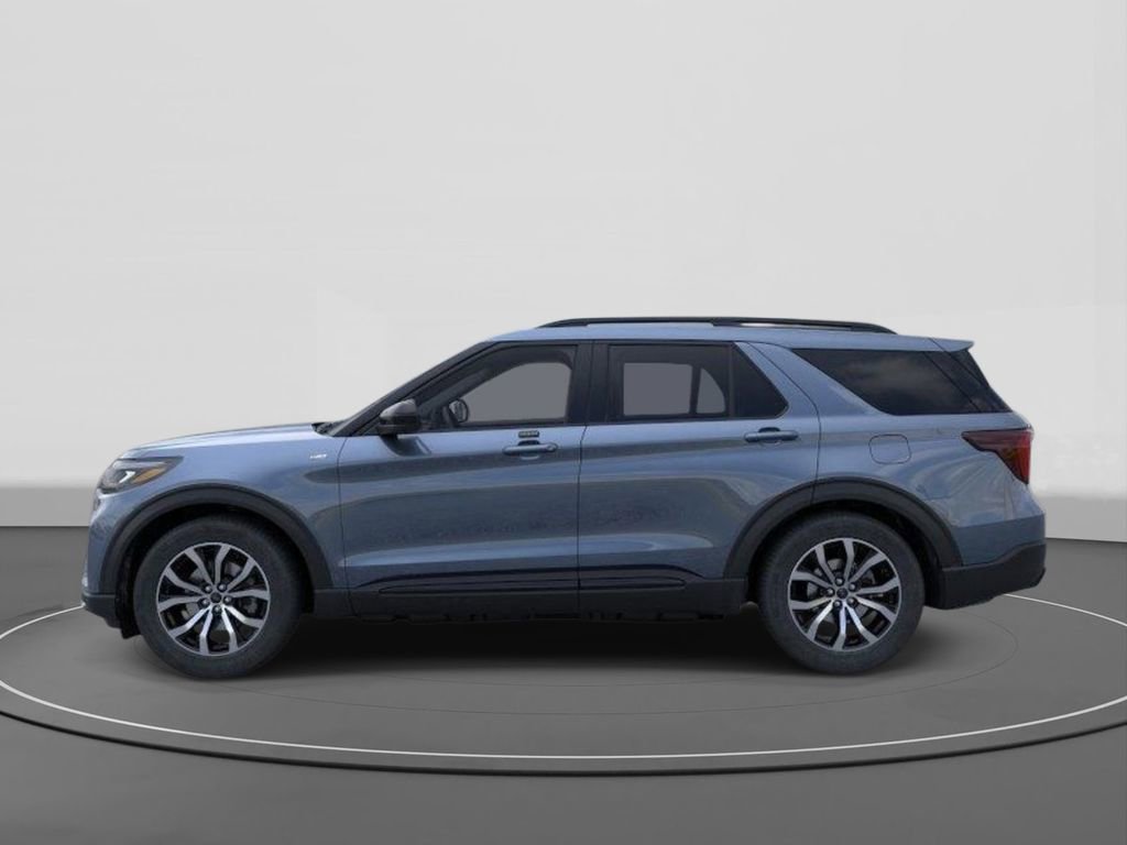 New 2026 Ford Explorer ST-Line image 3