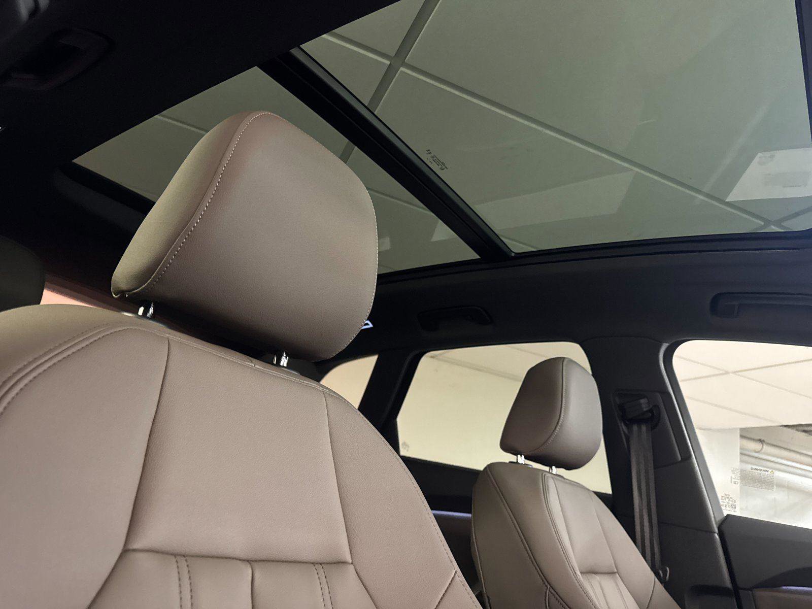 Certified 2025 Audi Q5 Premium Plus w/ Premium Plus image 17