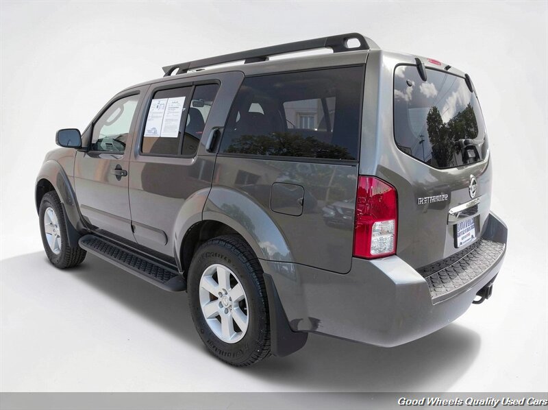 Used 2008 Nissan Pathfinder SE w/ Premium Pkg AWD/4WD image 7