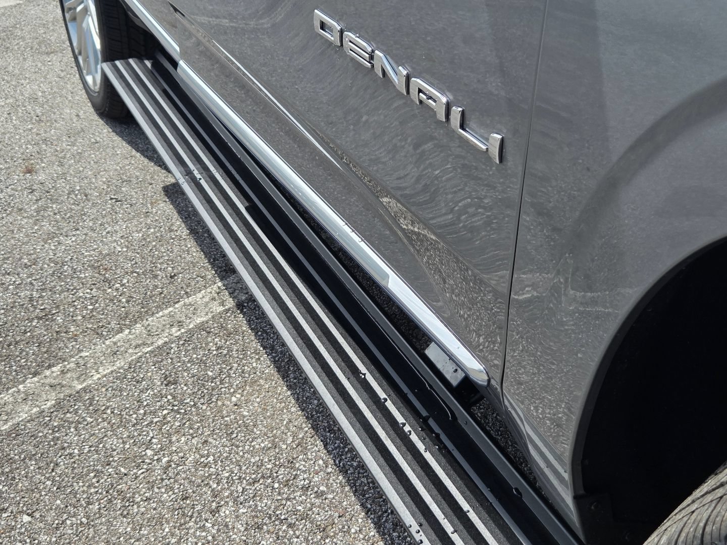 New 2026 GMC Yukon Denali w/ Denali Reserve Package AWD/4WD image 22