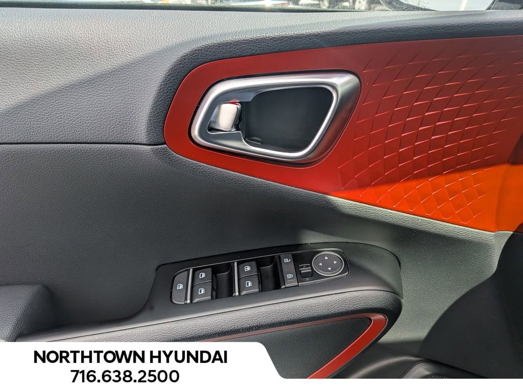 Used 2023 Kia Soul GT-Line image 33