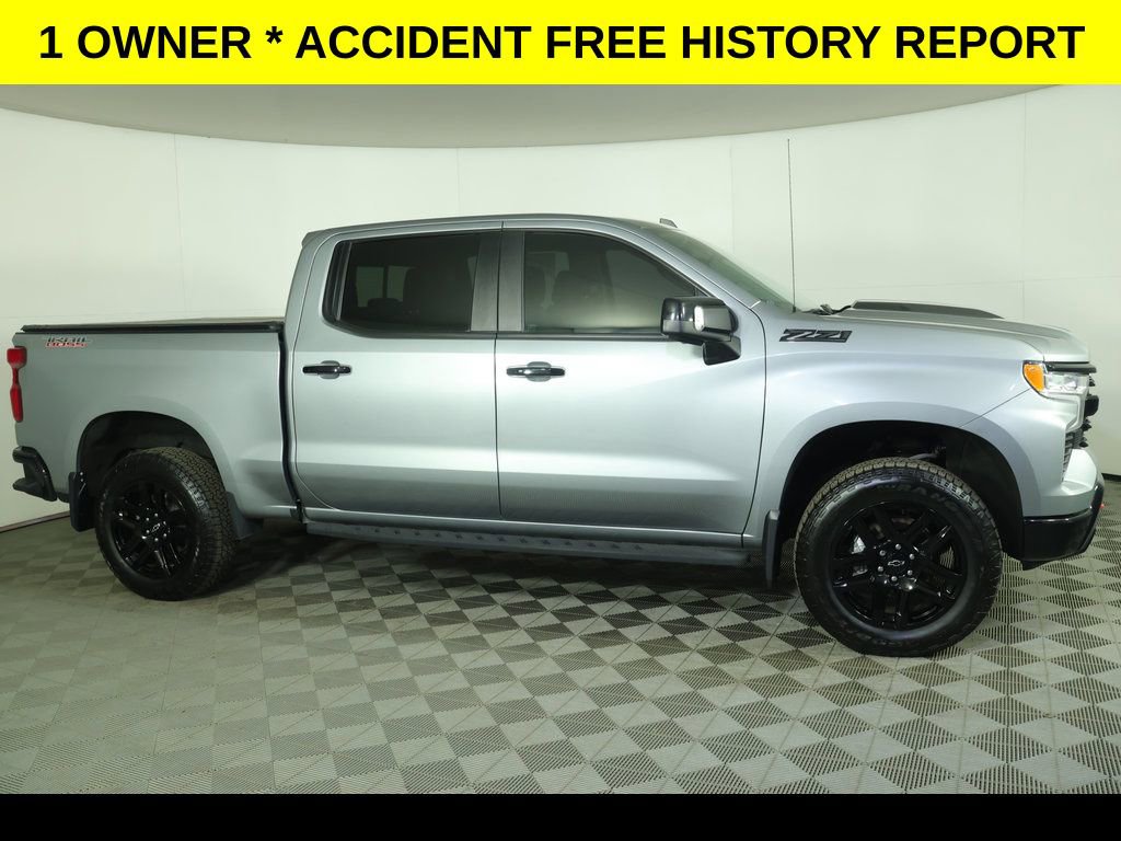 Used 2023 Chevrolet Silverado 1500 LT Trail Boss w/ Convenience Package II image 2