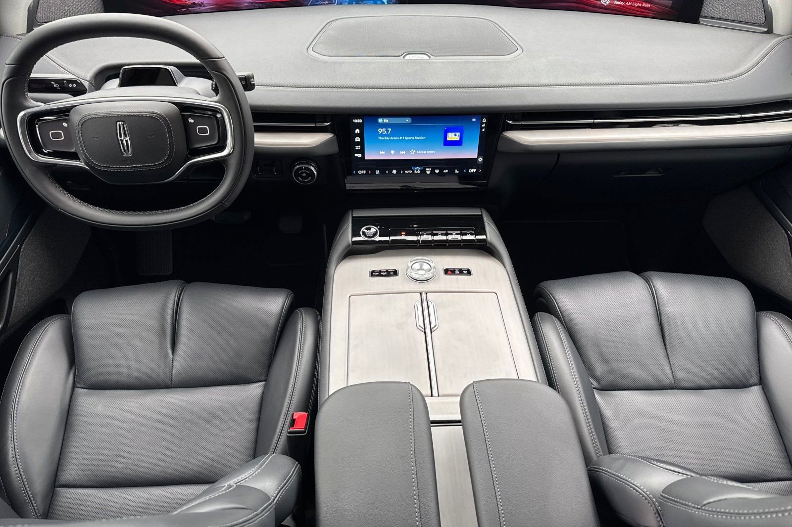 New 2025 Lincoln Navigator Reserve image 11