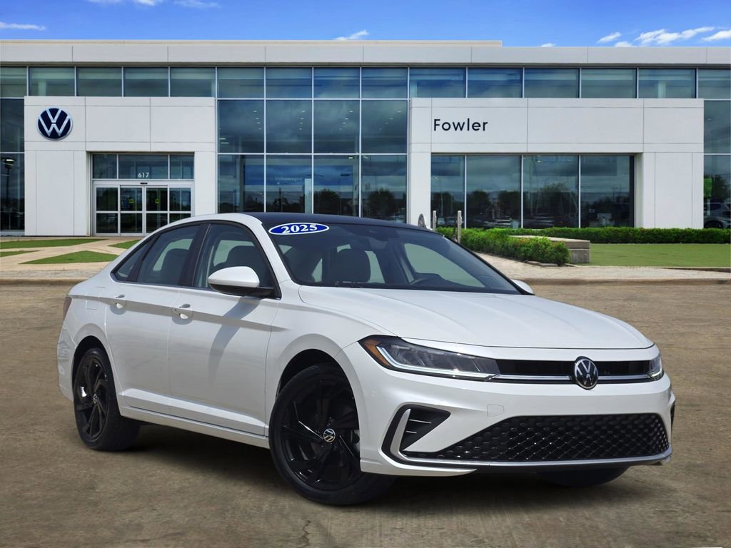 Used 2025 Volkswagen Jetta SE
