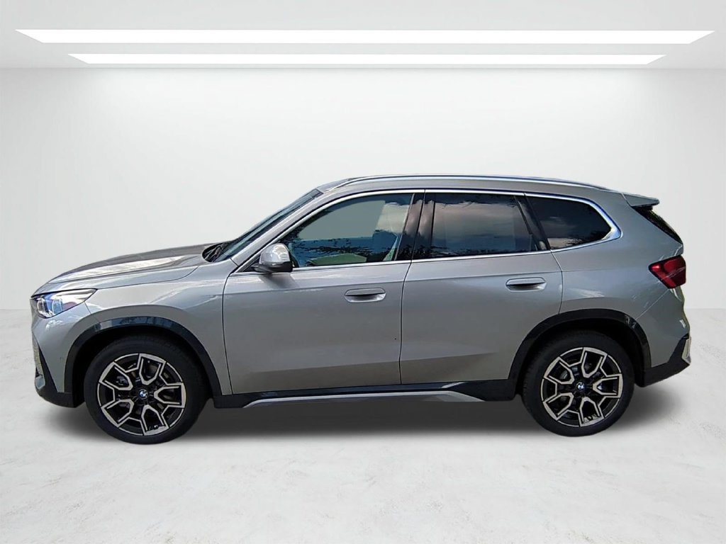 New 2027 BMW X1 xDrive28i AWD/4WD image 7