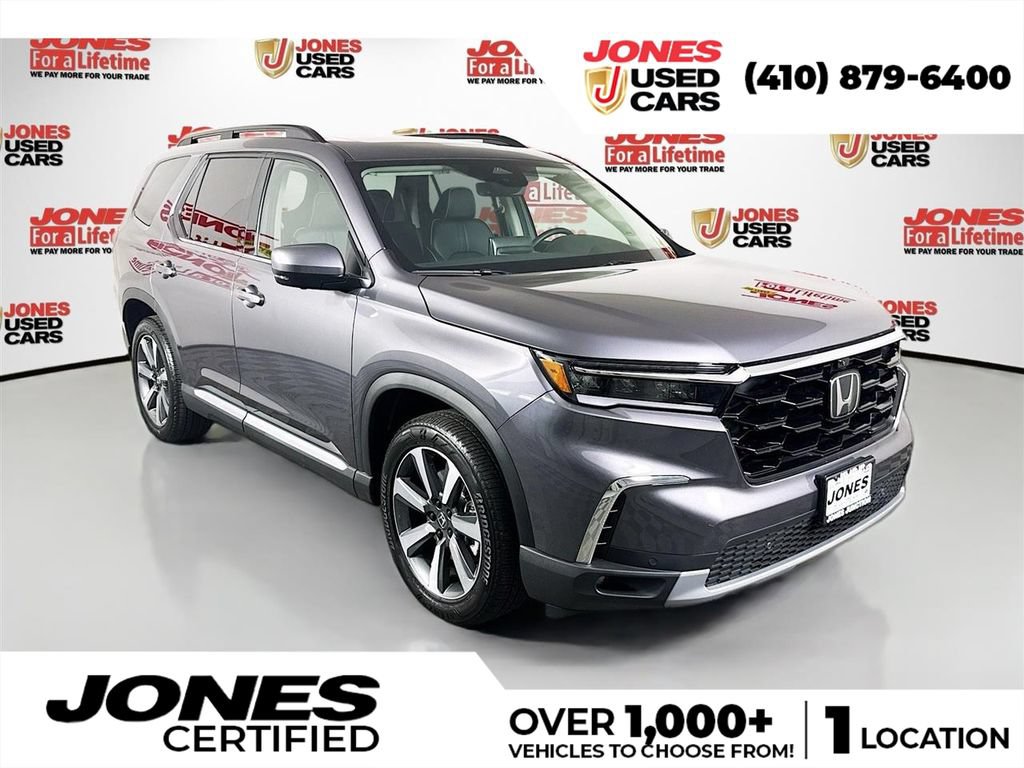 Used 2025 Honda Pilot Elite image 1