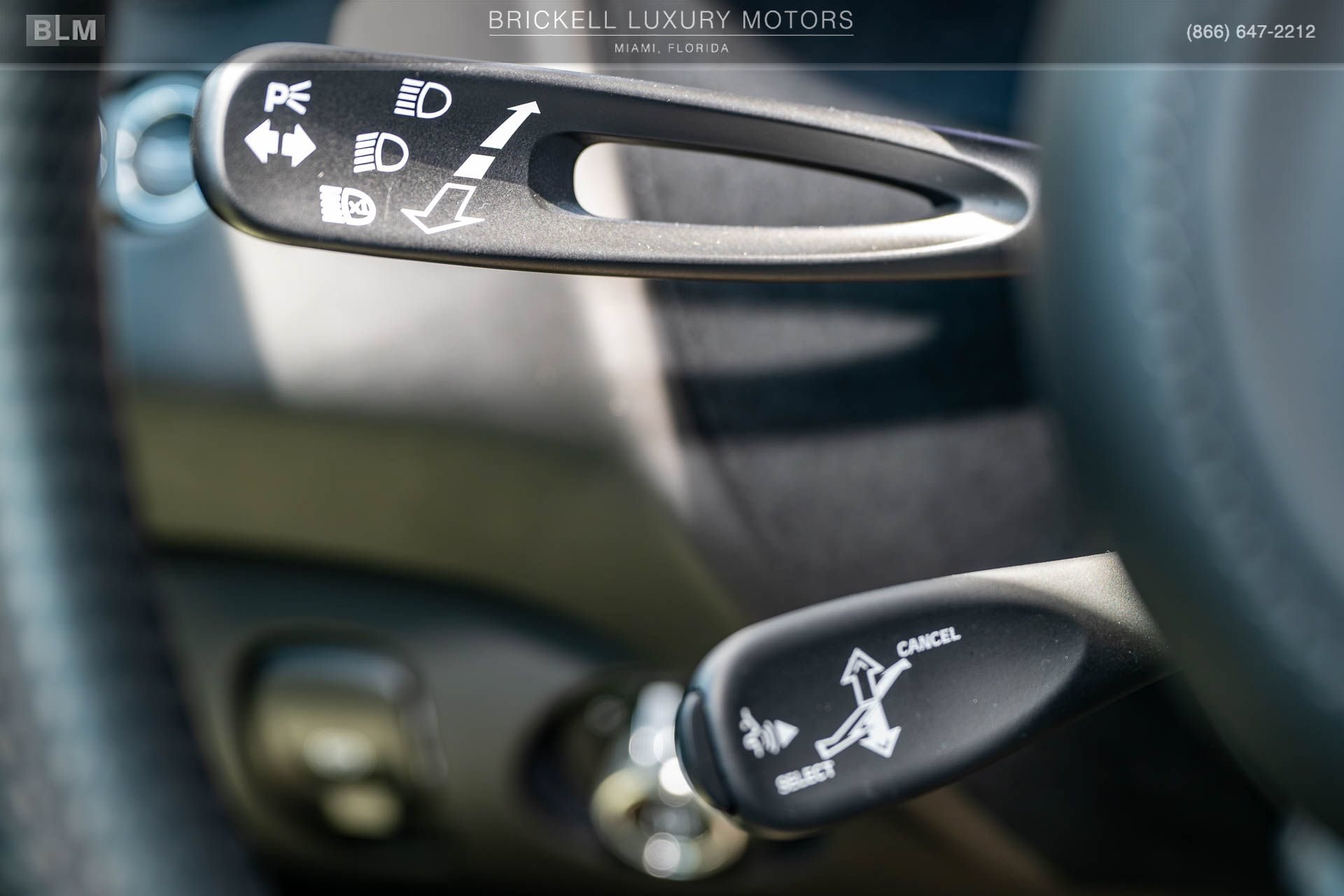 Used 2025 McLaren 750S RWD image 36