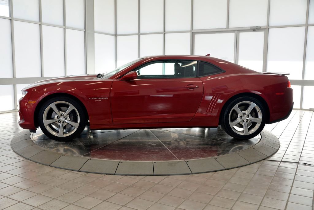 Used 2014 Chevrolet Camaro SS w/ RS Package image 5