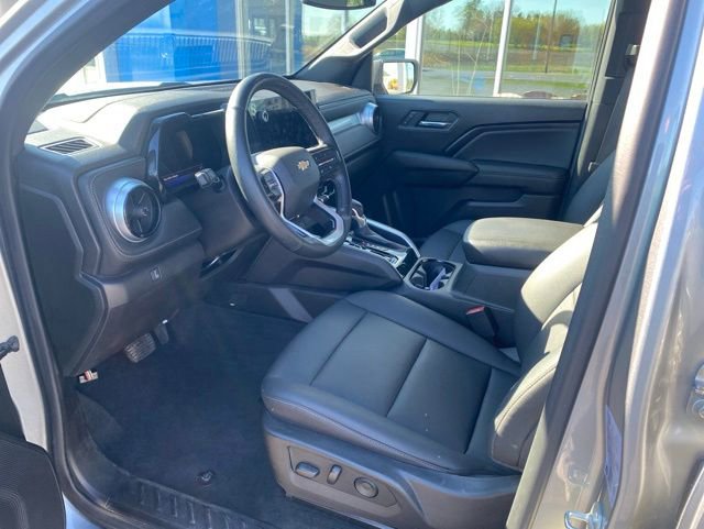 Used 2023 Chevrolet Colorado LT w/ LT Convenience Package III AWD/4WD image 7