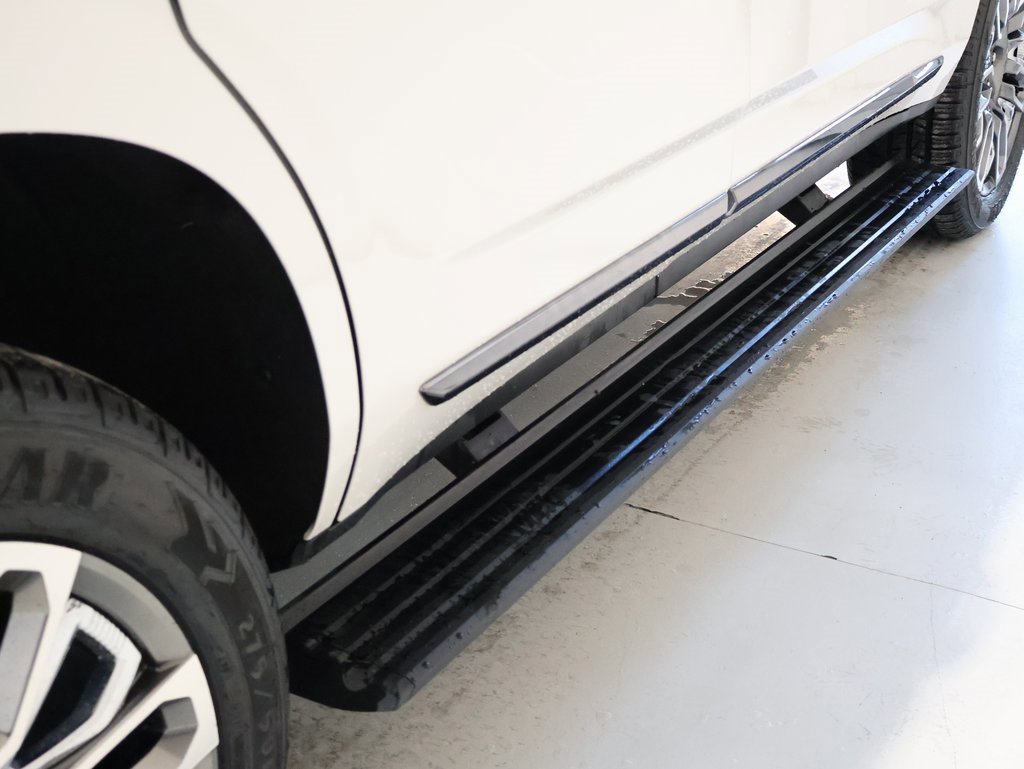 Certified 2023 GMC Yukon Denali Ultimate image 37