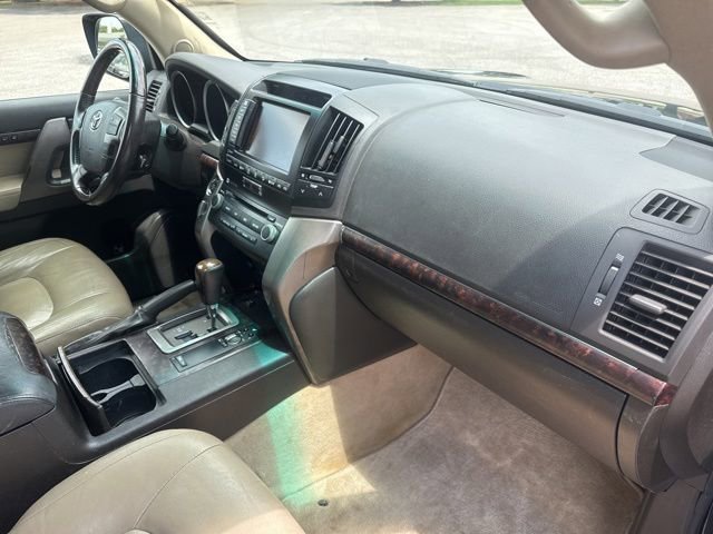 Used 2010 Toyota Land Cruiser AWD/4WD image 16