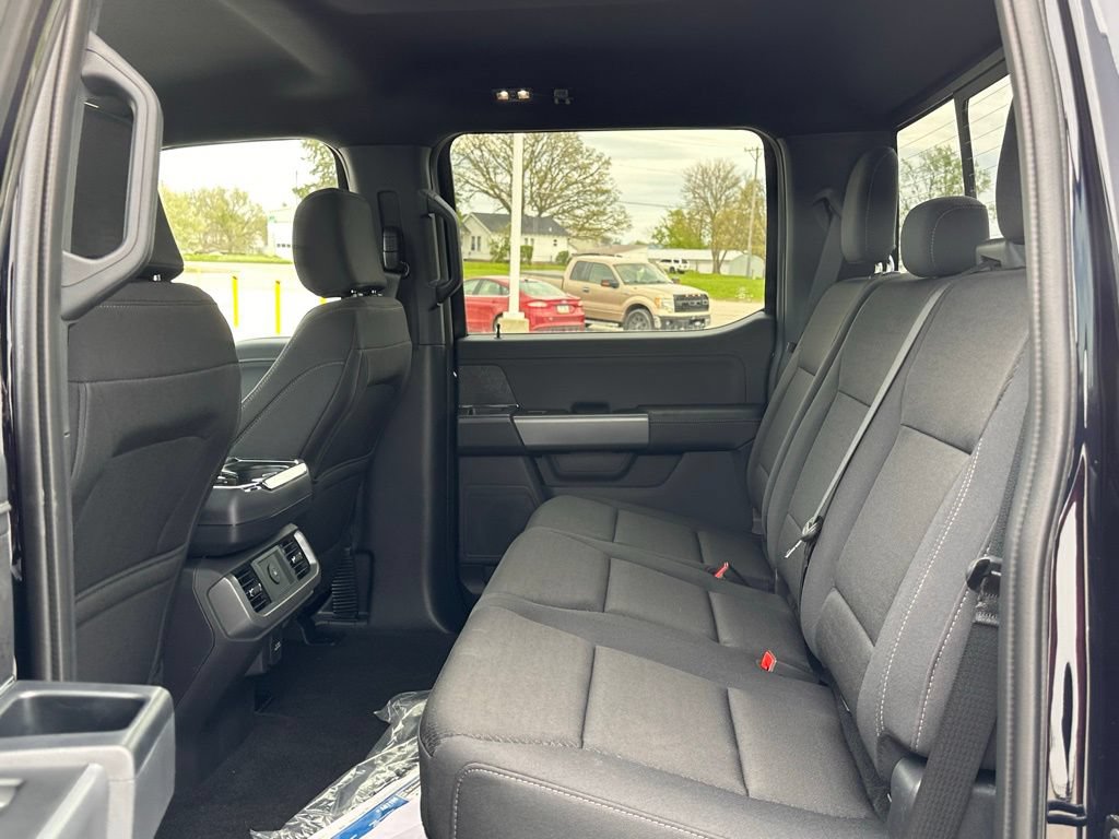 New 2026 Ford F150 XLT w/ Equipment Group 302A MID AWD/4WD image 18