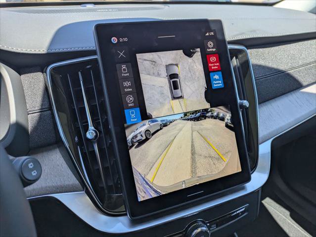New 2026 Volvo XC90 T8 Ultra w/ Protection Package AWD/4WD image 8
