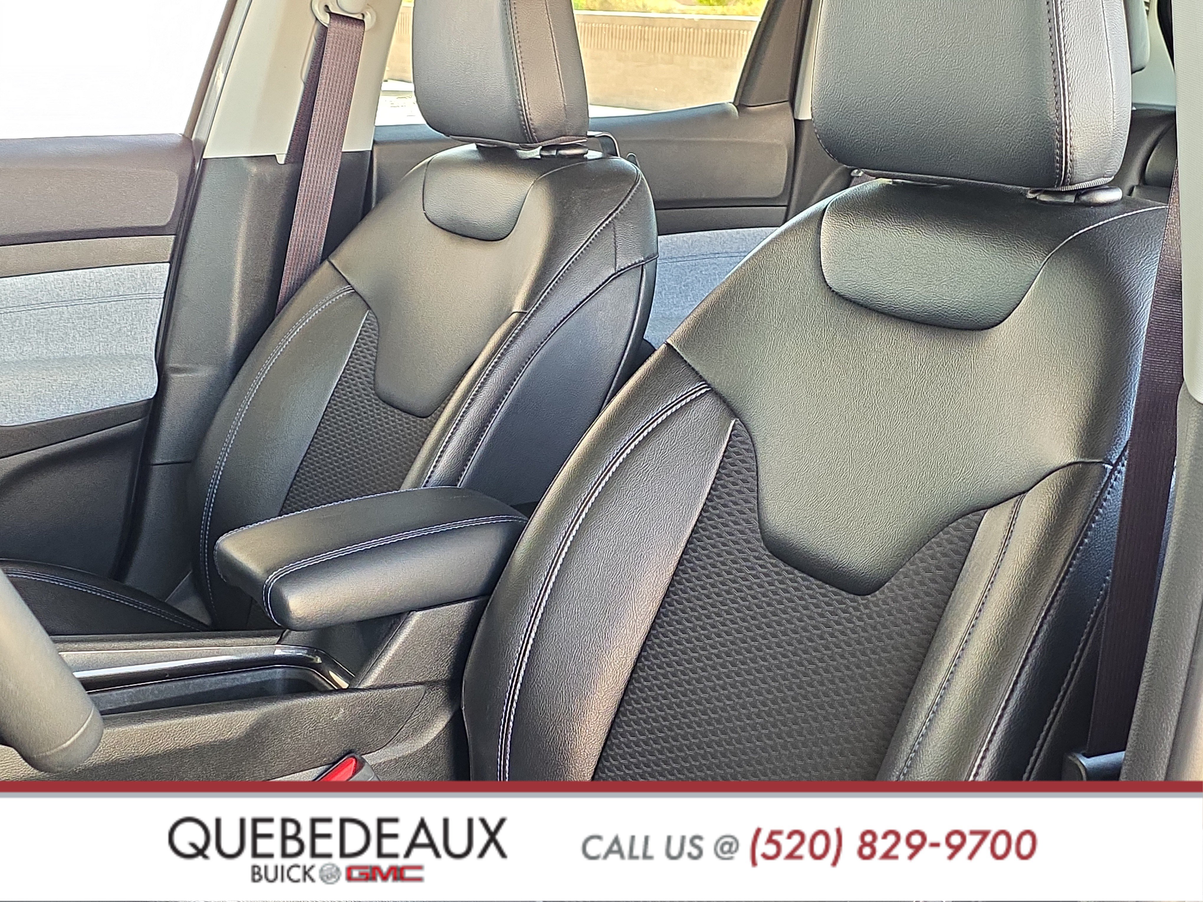 Used 2022 Jeep Compass Latitude FWD image 11