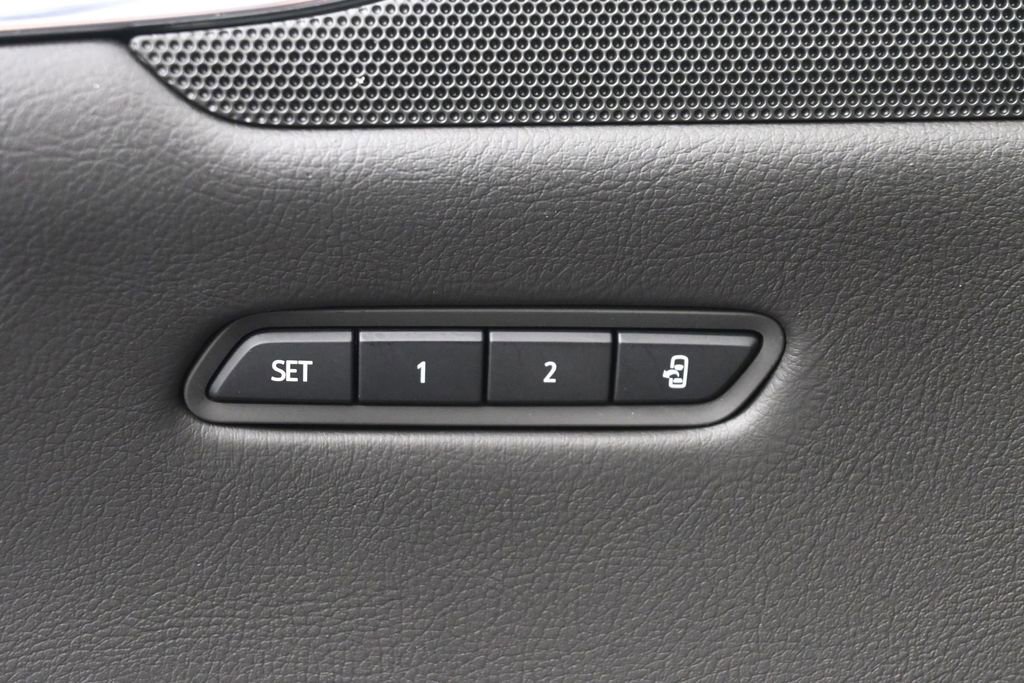 Used 2019 Cadillac XT5 Luxury AWD/4WD image 12