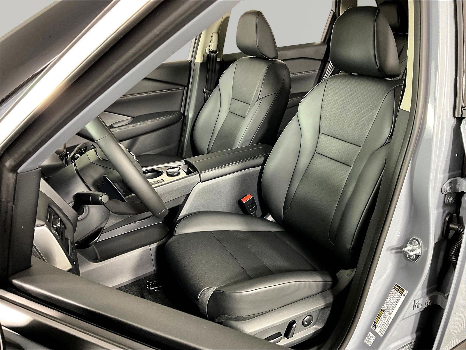 New 2026 Nissan Rogue Dark Armor AWD/4WD image 17