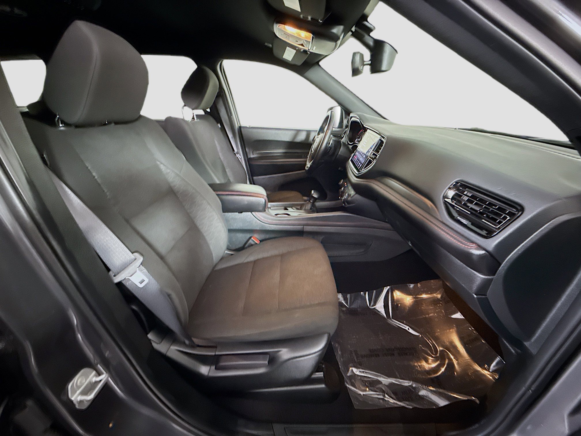 Used 2025 Dodge Durango GT RWD image 29