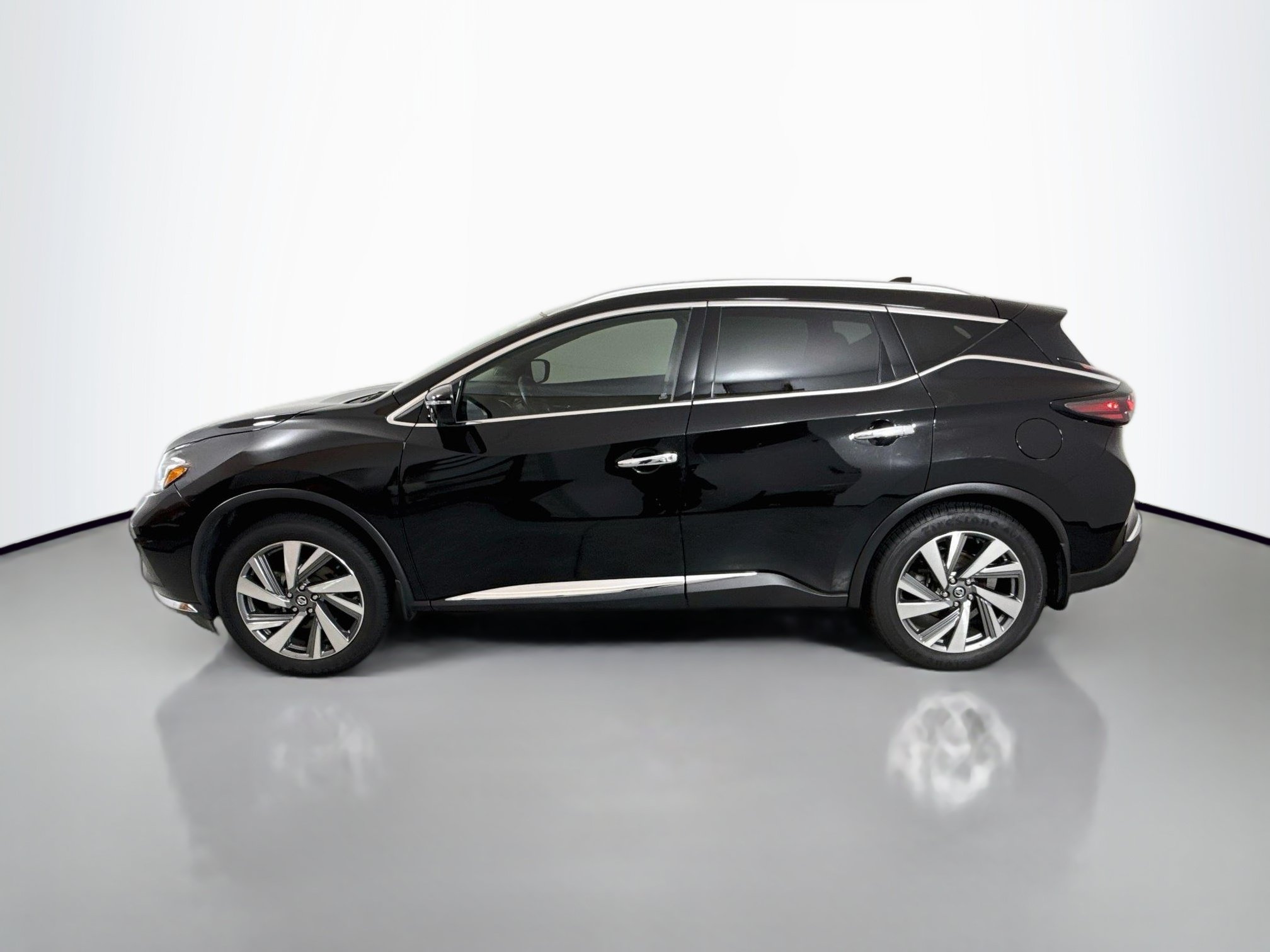 Used 2020 Nissan Murano SL w/ Moonroof Package FWD image 4
