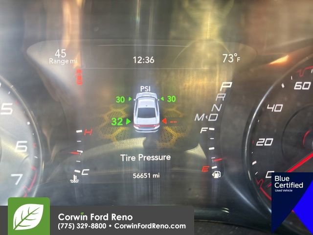 Used 2018 Dodge Charger SXT w/ Blacktop Package RWD image 11