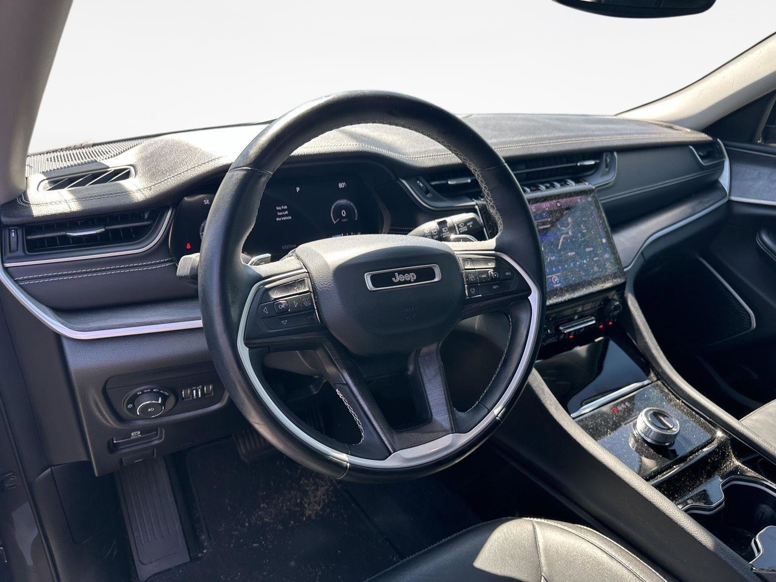 Used 2021 Jeep Grand Cherokee L Limited image 11