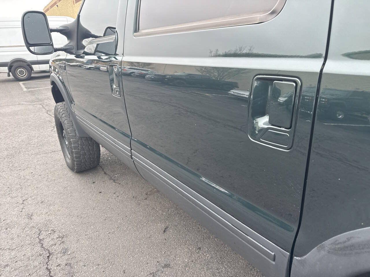 Used 2003 Ford Excursion Limited AWD/4WD image 27