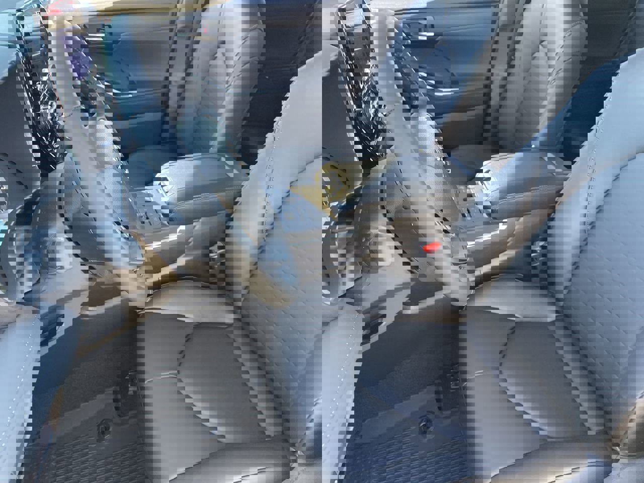 New 2026 Toyota Highlander XLE image 18