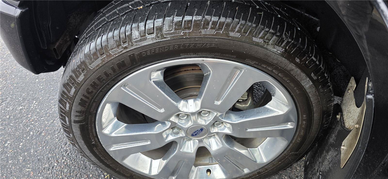 Used 2016 Ford F150 Limited AWD/4WD image 9