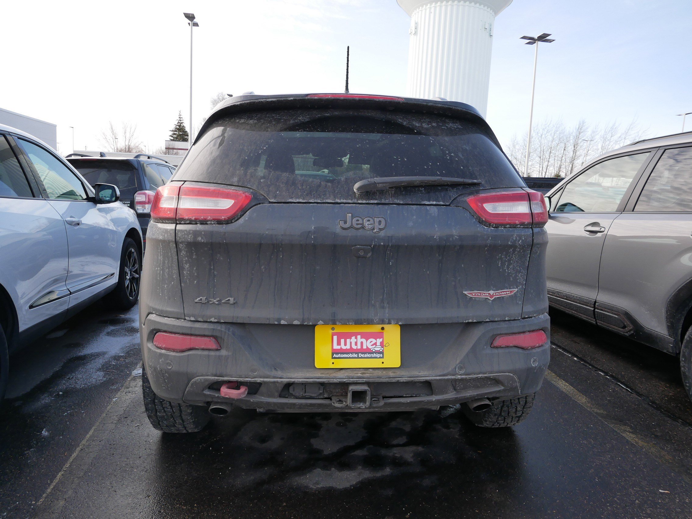 Used 2016 Jeep Cherokee Trailhawk w/ Comfort/Convenience Group image 4