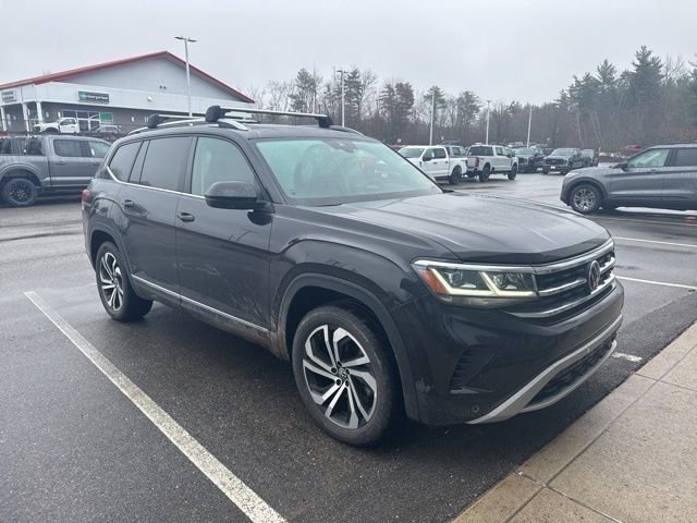 Used 2022 Volkswagen Atlas SEL image 2