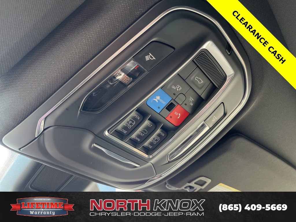 New 2025 Jeep Grand Cherokee L Limited image 12