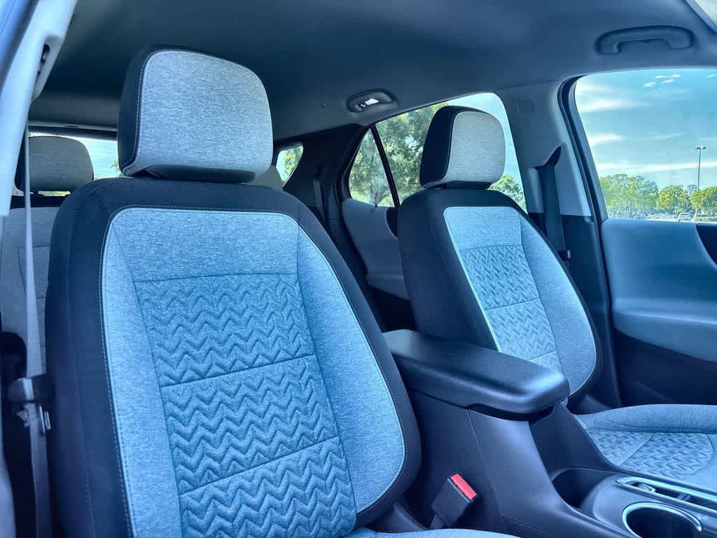 Used 2024 Chevrolet Equinox LS w/ Sport Edition FWD image 27