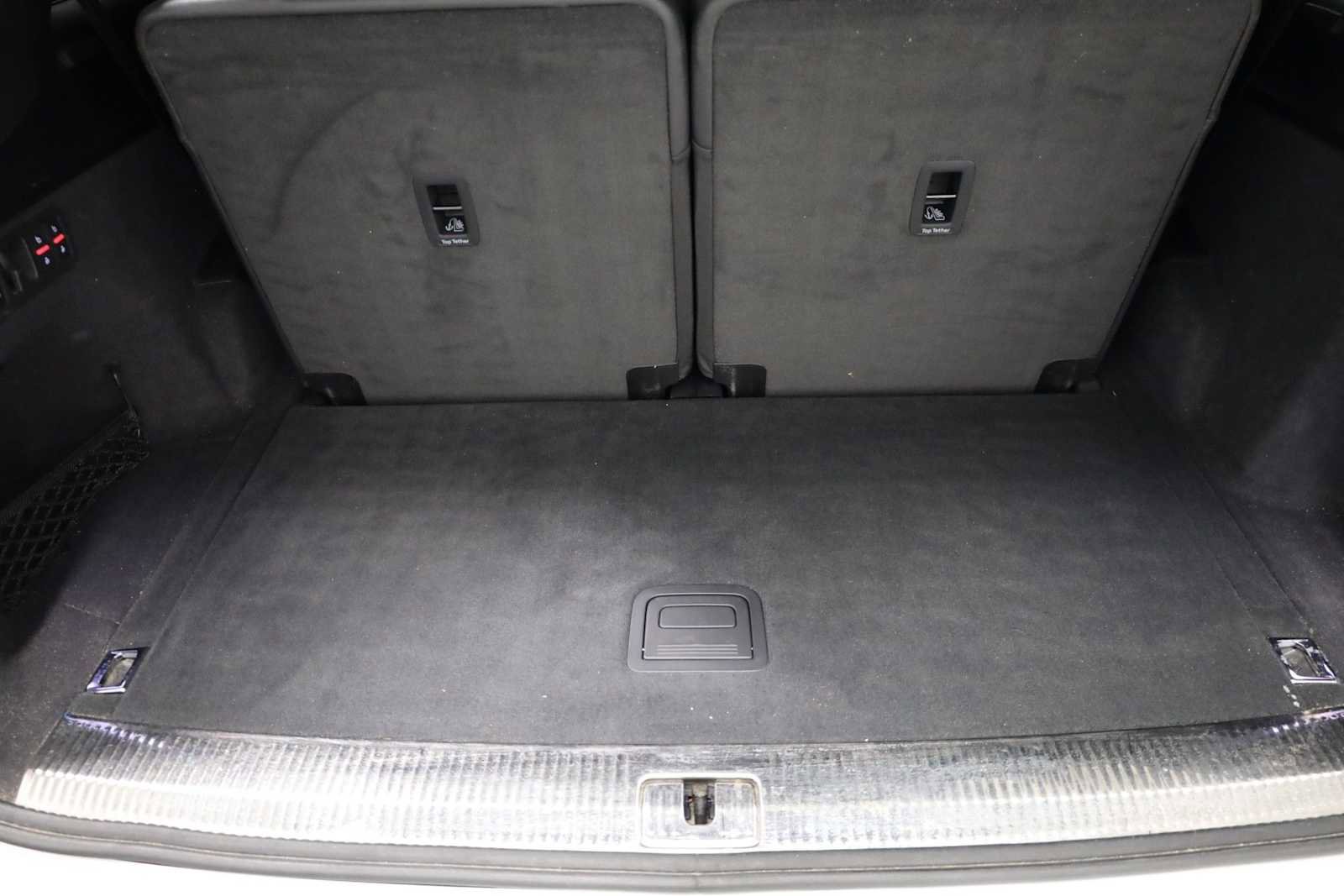 Used 2018 Audi Q7 3.0T Prestige image 38