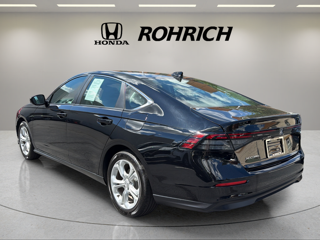 Used 2023 Honda Accord LX image 8