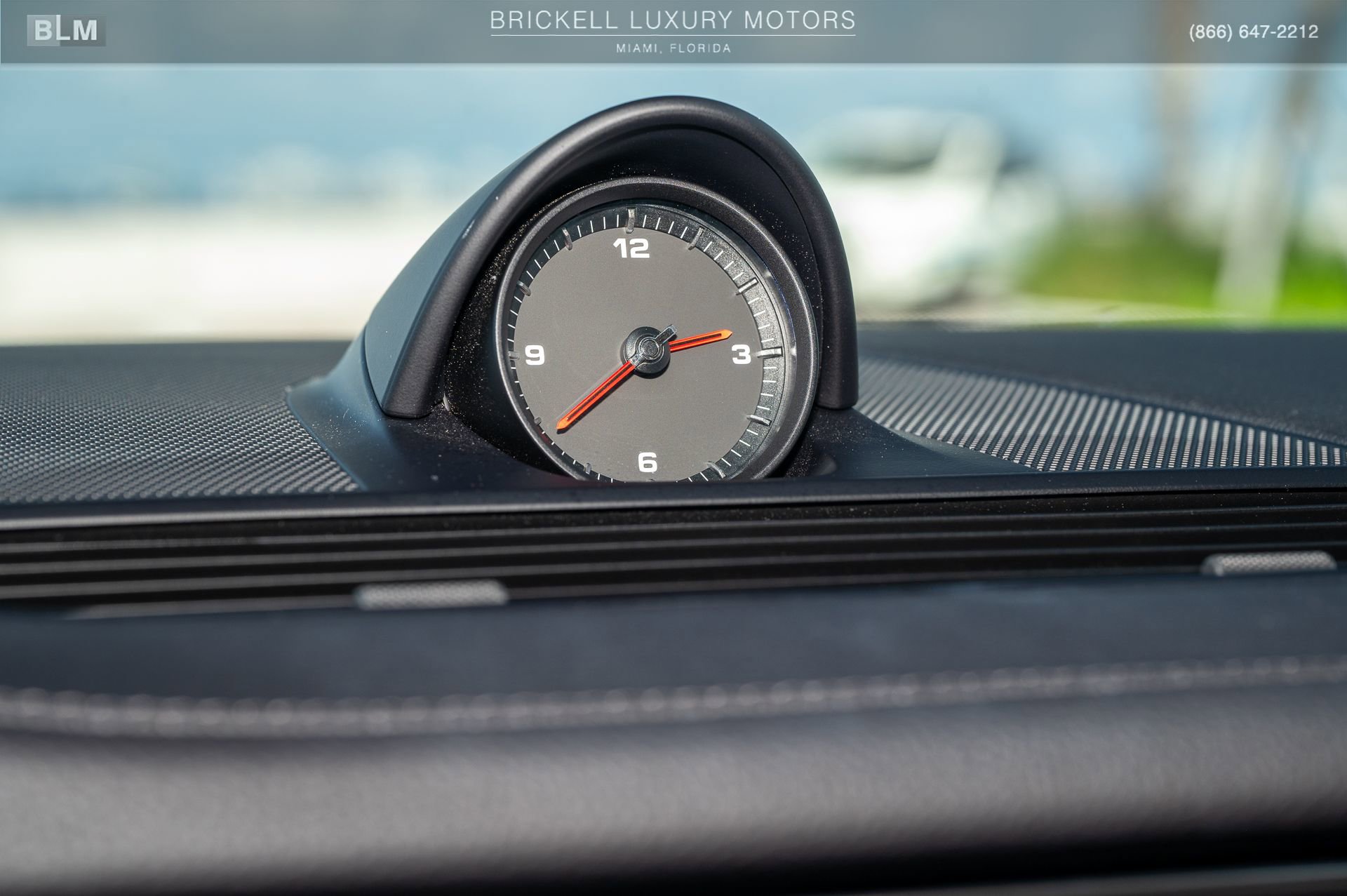 Used 2022 Porsche Panamera image 35