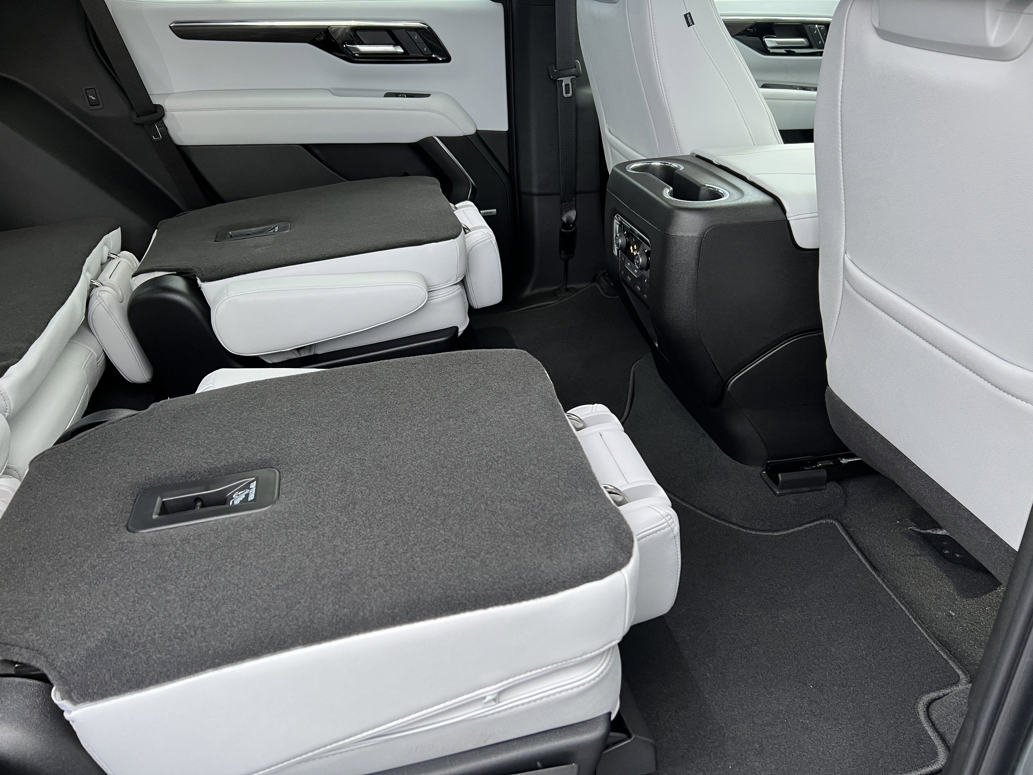 New 2026 Chevrolet Tahoe Premier image 25