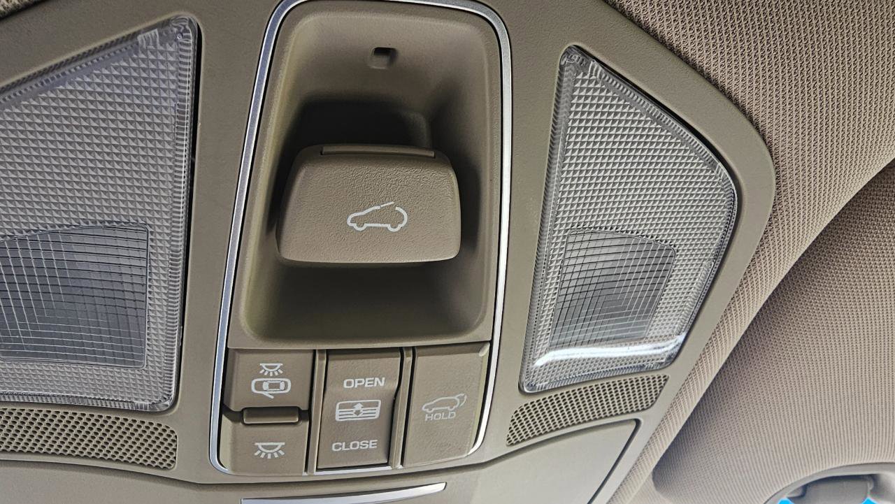 Used 2019 Hyundai Santa Fe XL AWD/4WD image 53