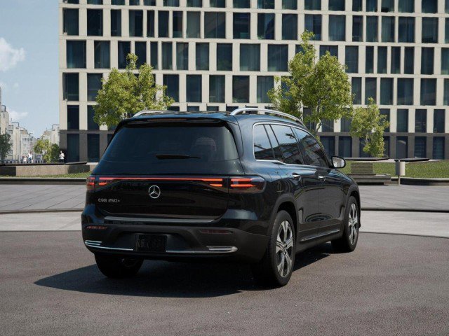 Certified 2025 Mercedes-Benz EQB 250+ 250+ image 34