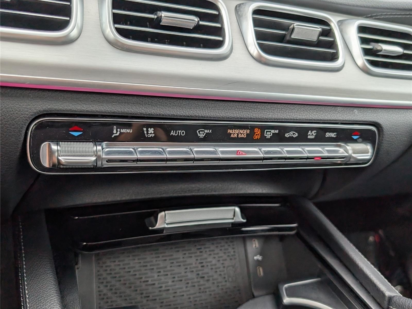 Used 2025 Mercedes-Benz GLS 450 4MATIC image 30