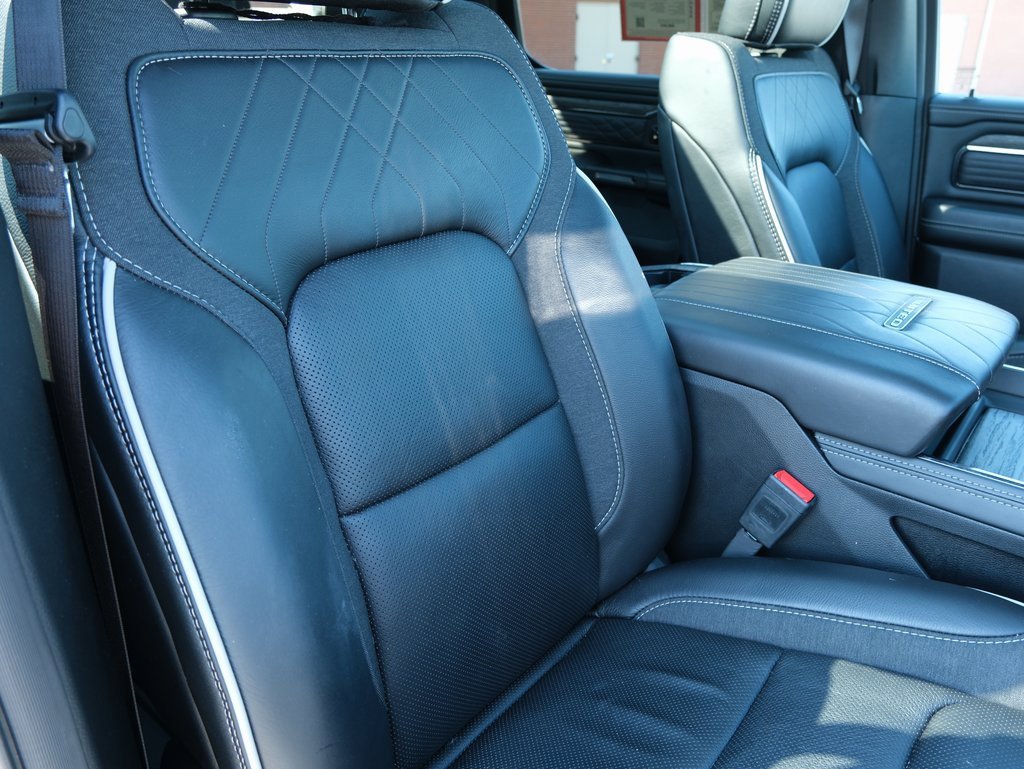 Used 2025 RAM 1500 Limited image 34