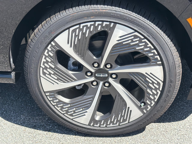 New 2027 Lincoln Navigator L Black Label AWD/4WD image 13