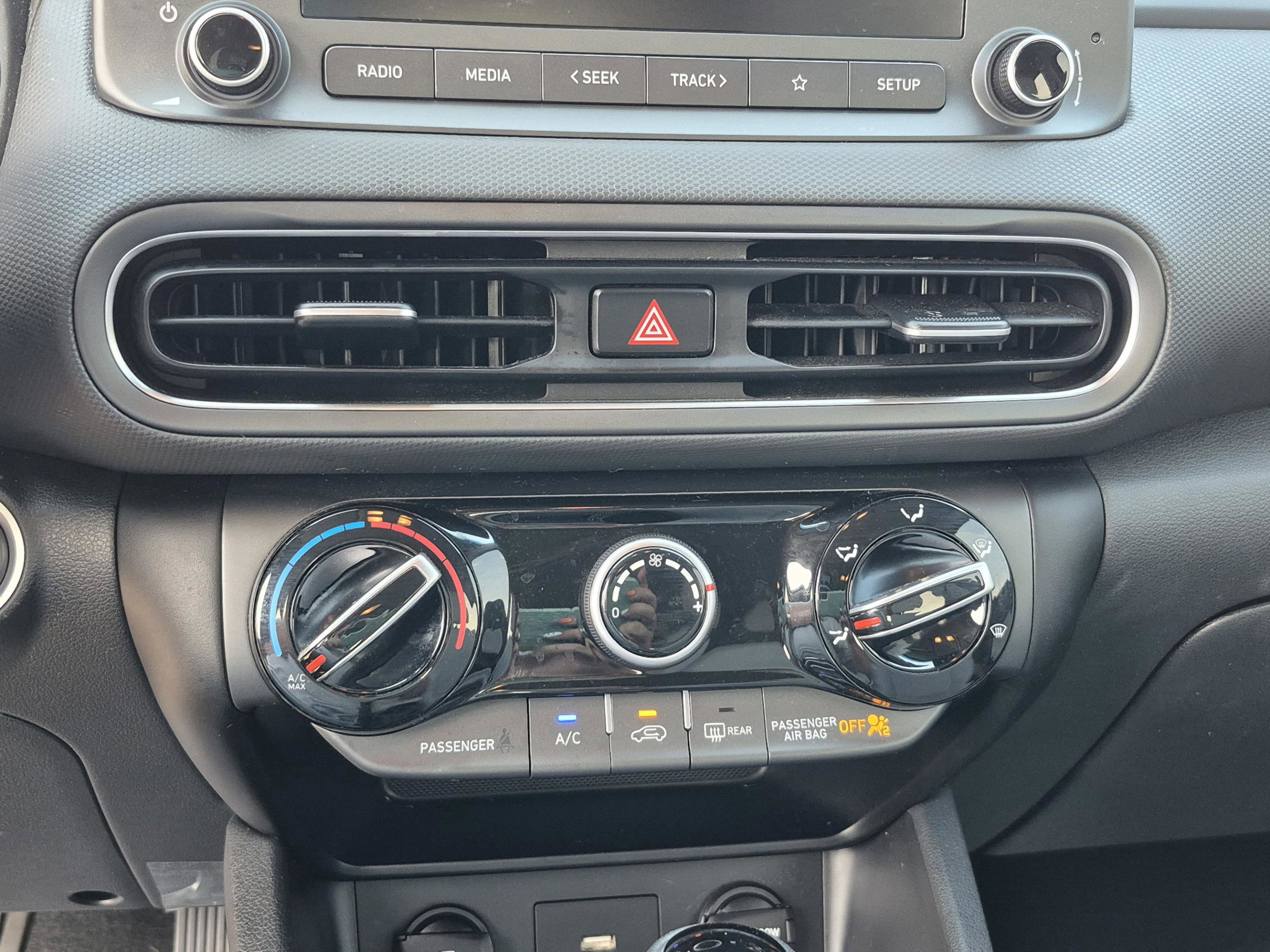 Certified 2023 Hyundai Kona SEL w/ Cargo Package AWD/4WD image 24