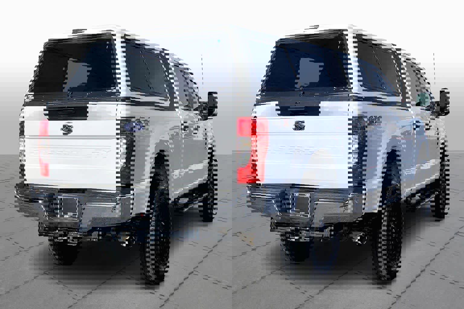 Used 2022 Ford F250 XL w/ Power Equipment Group image 13