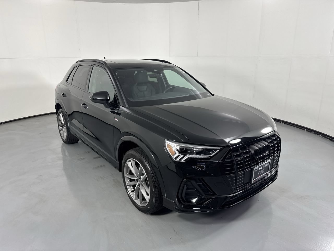 Used 2023 Audi Q3 2.0T Premium Plus w/ Premium Plus Package AWD/4WD image 29