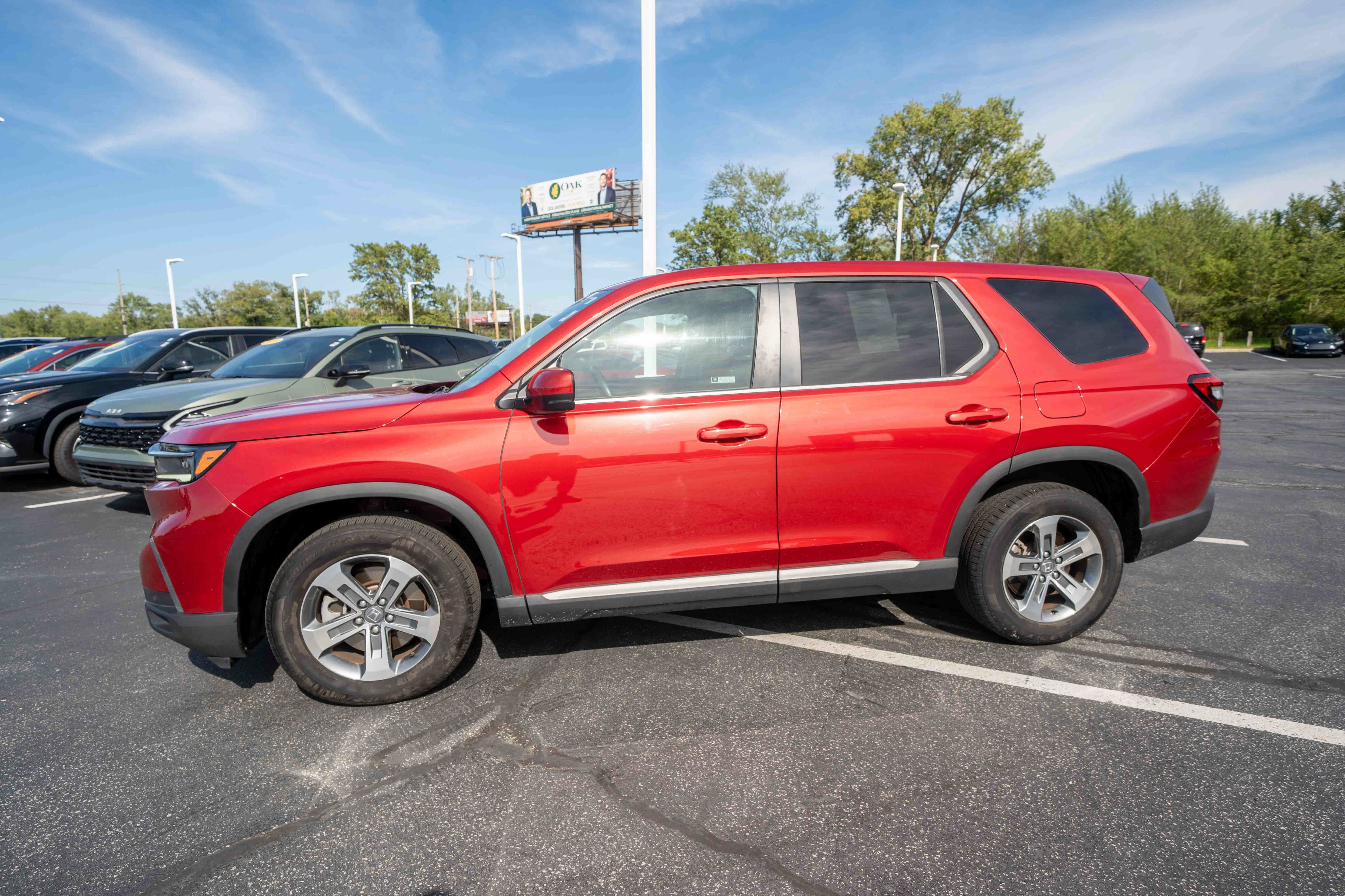 Certified 2024 Honda Pilot EX-L image 3